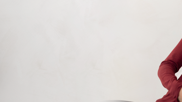 The Best Winter Maternity Dresses for Every Occasion