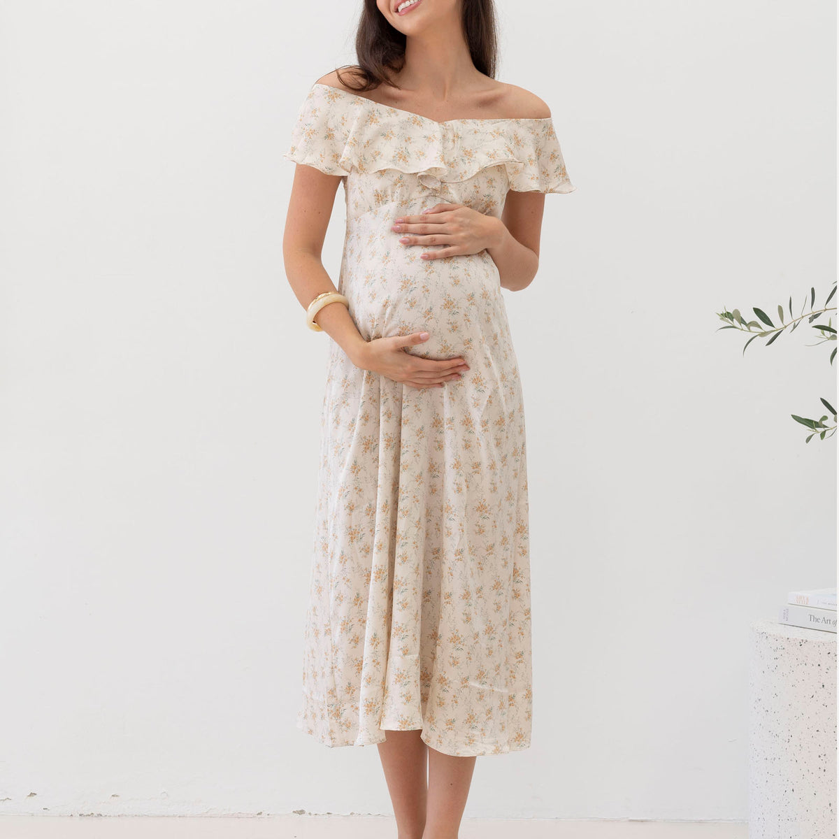 Mika Maternity Ruffle Dress in Cream Floral Silky – Angel Maternity USA