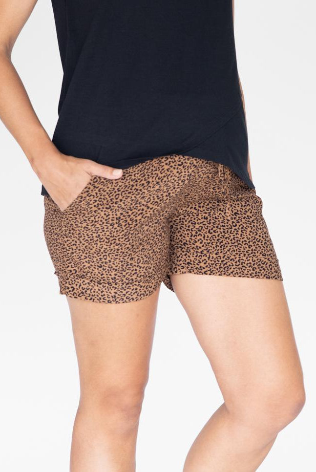 Main view - Leopard Print Maternity Summer Shorts (6690457354334)
