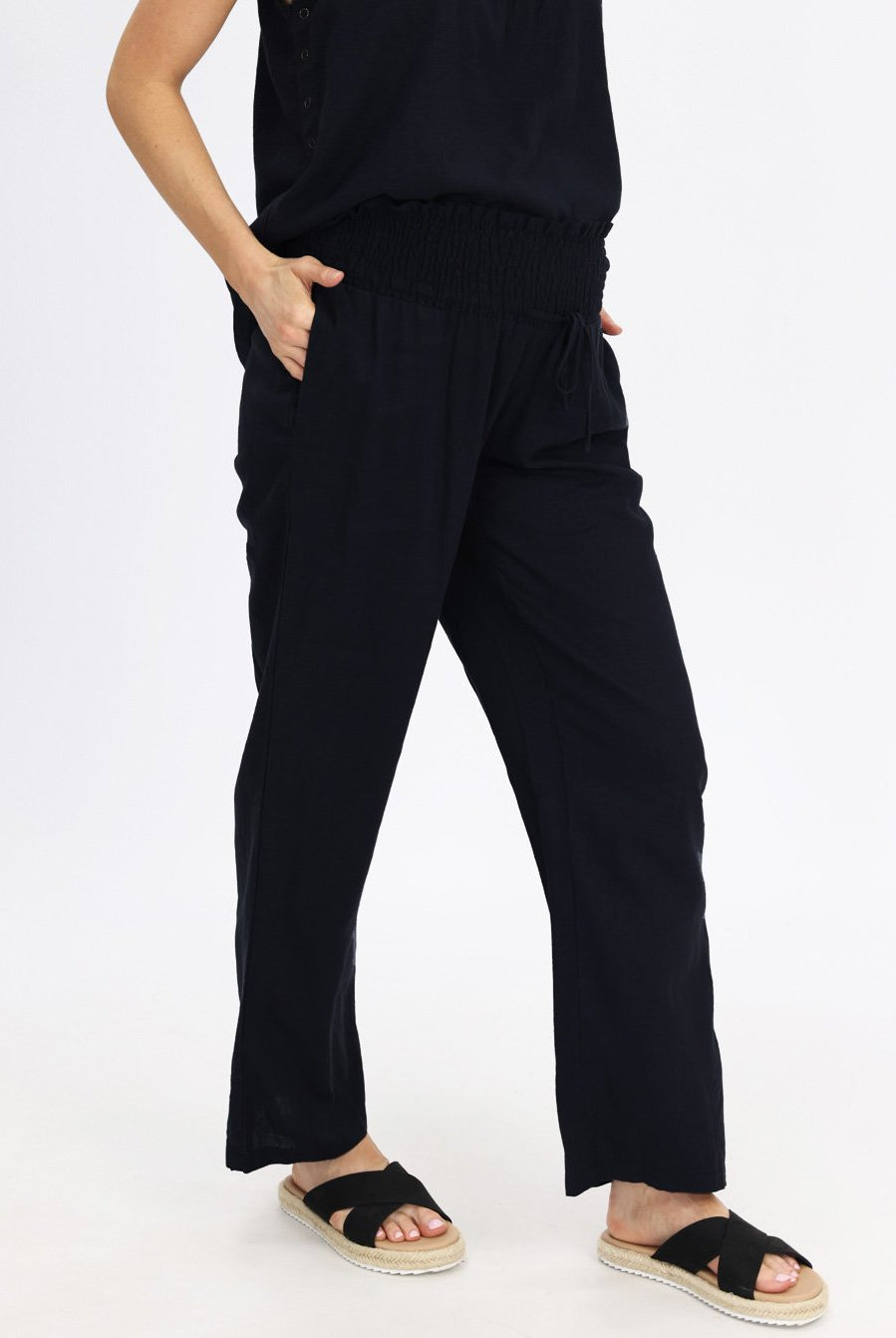 Side view -Black linen maternity pants; perfect for hot weather. (6640782049374)