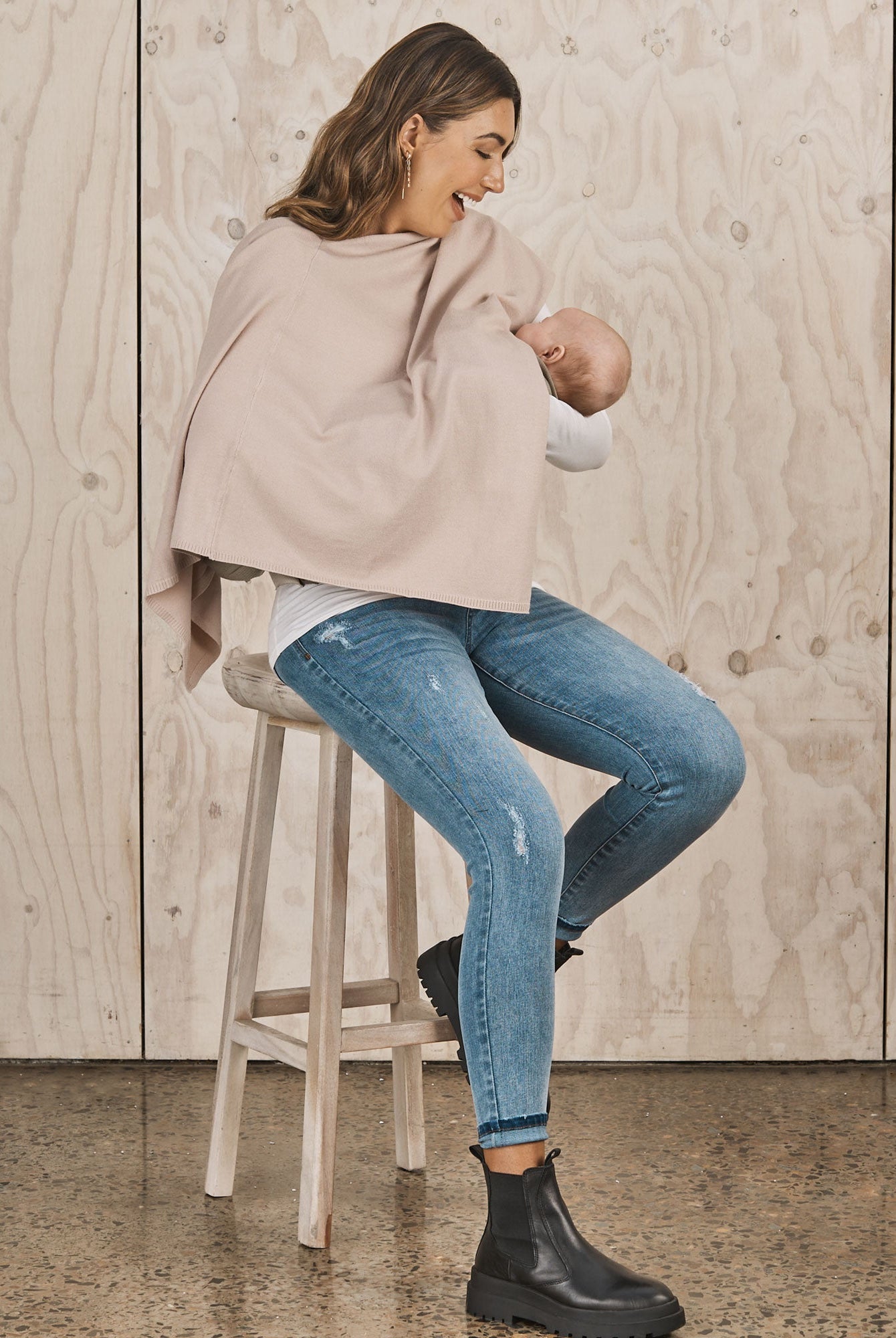 Luxury Moozie Mama Wrap/Poncho Maternity & Nursing Cover - Angel Maternity USA