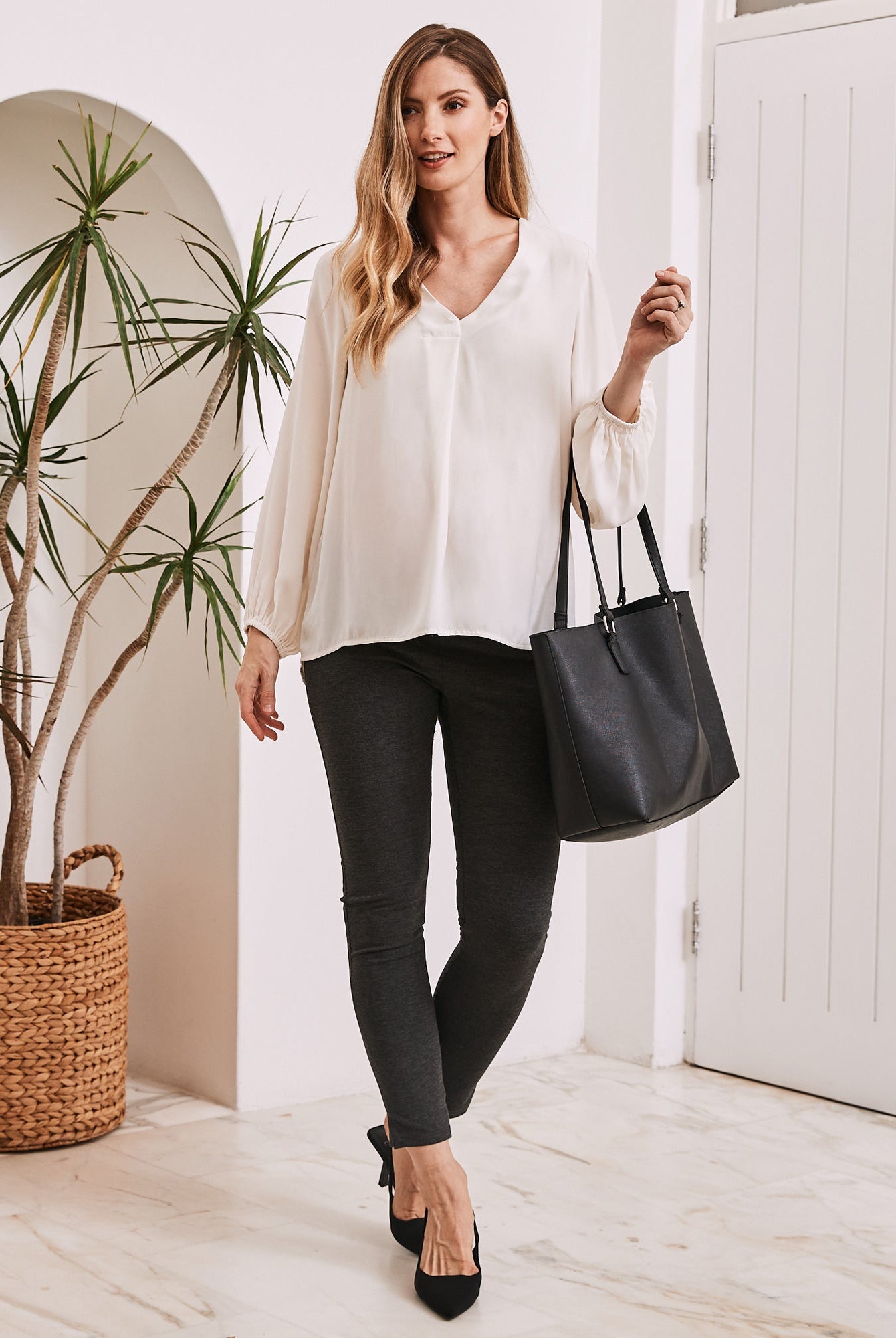 Maternity v neck long sleeve top off white