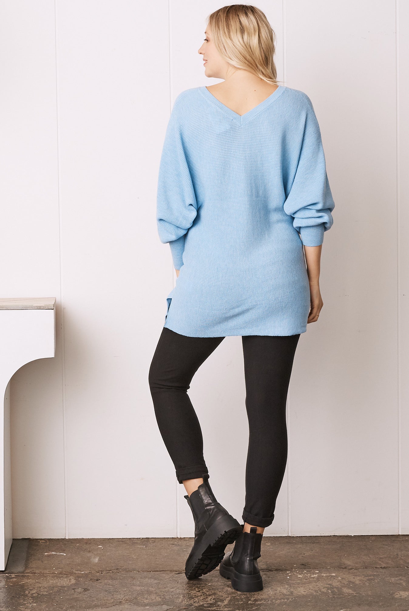 Maternity V-Neck Raglan Sleeve Jumper in Light Blue (6625143455838)