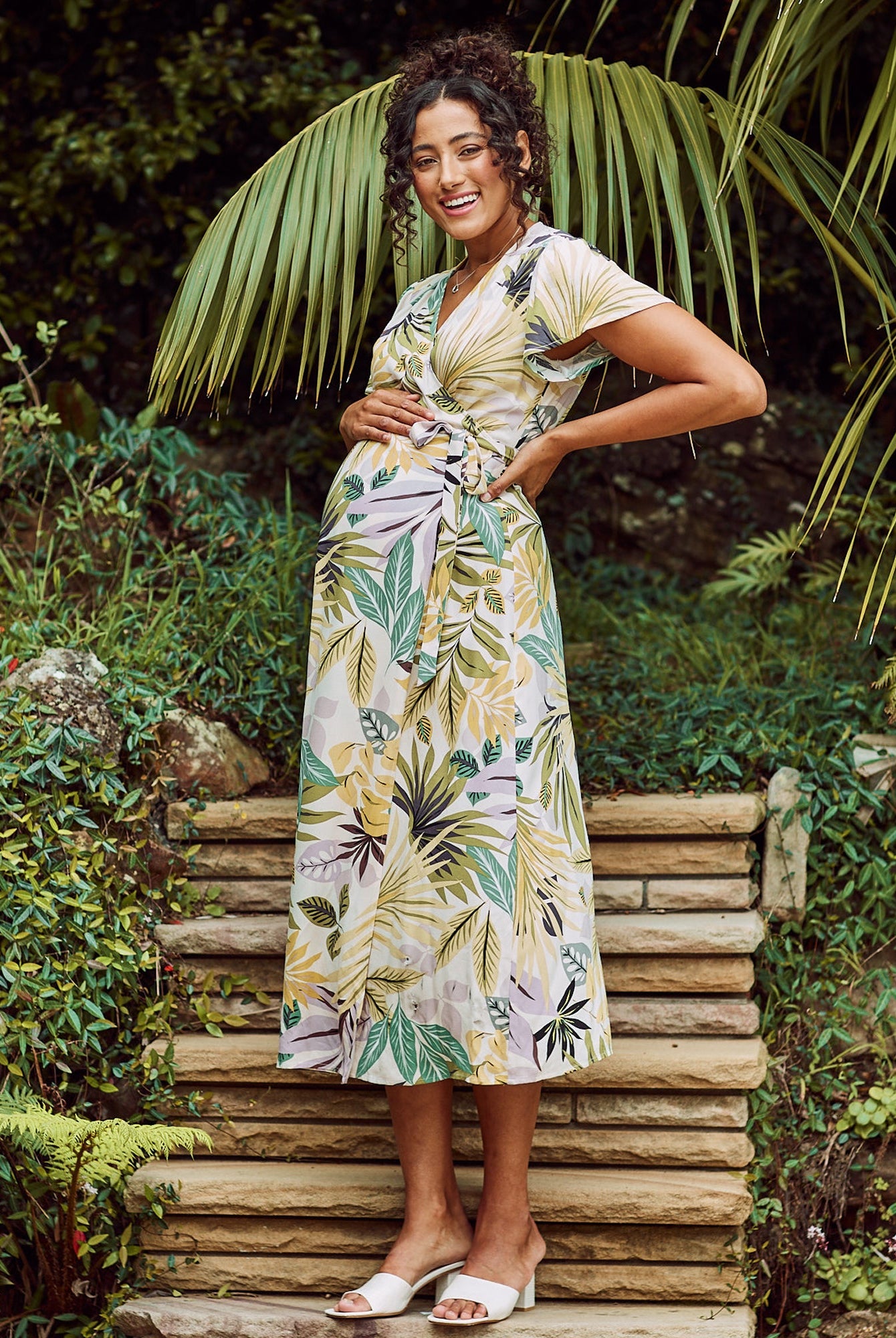 Side View - Maternity v neck wrap dress in green flora