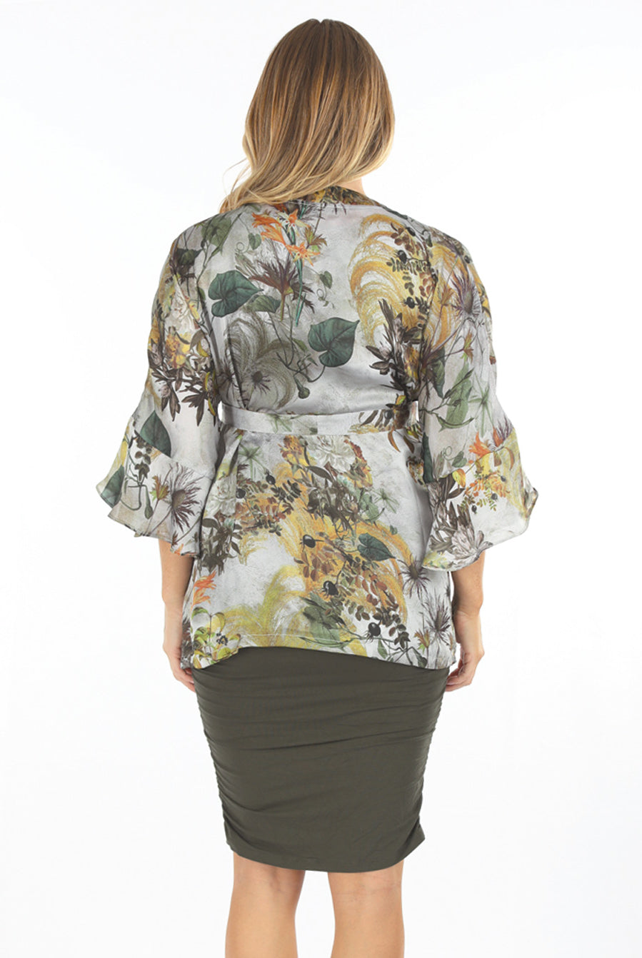 a woman in maternity wrap floral blouse, back (6659038412894)