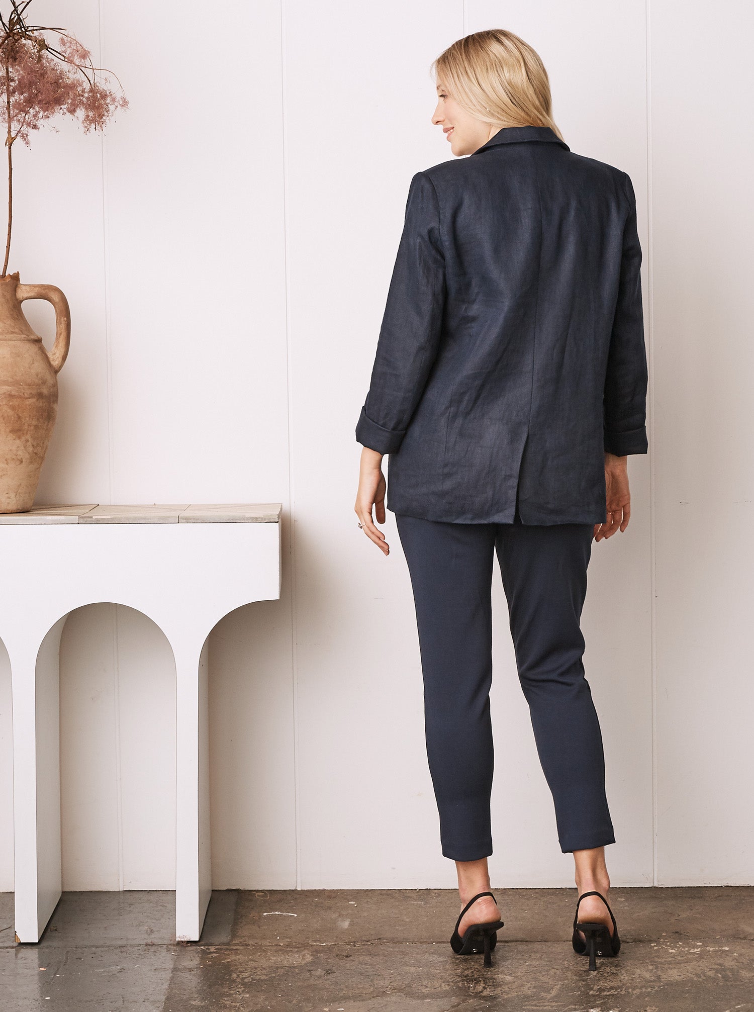 Maternity Linen Jacket in Navy (6714118733927) (6732690227294)