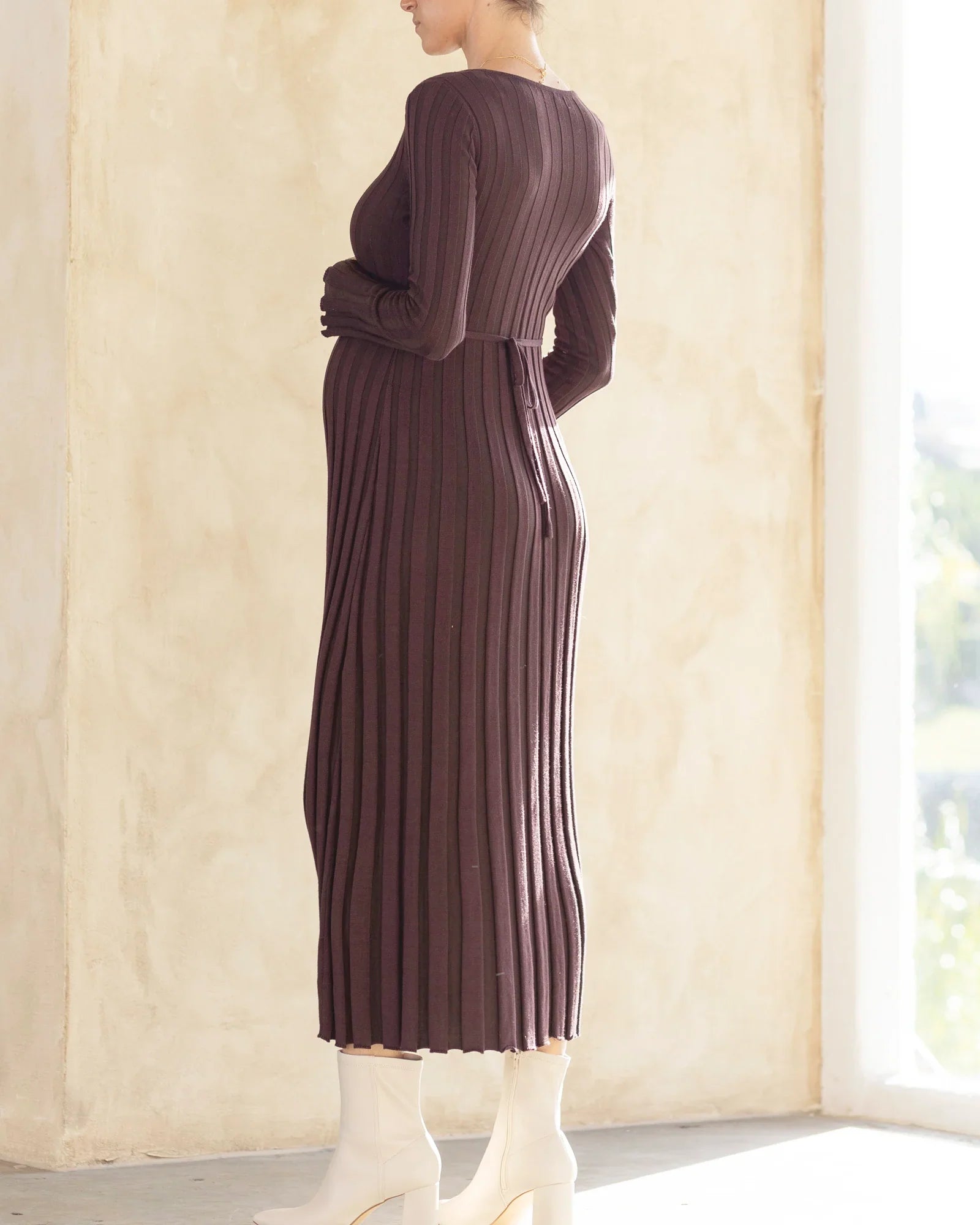 What to Wear for Fall Maternity Photos?