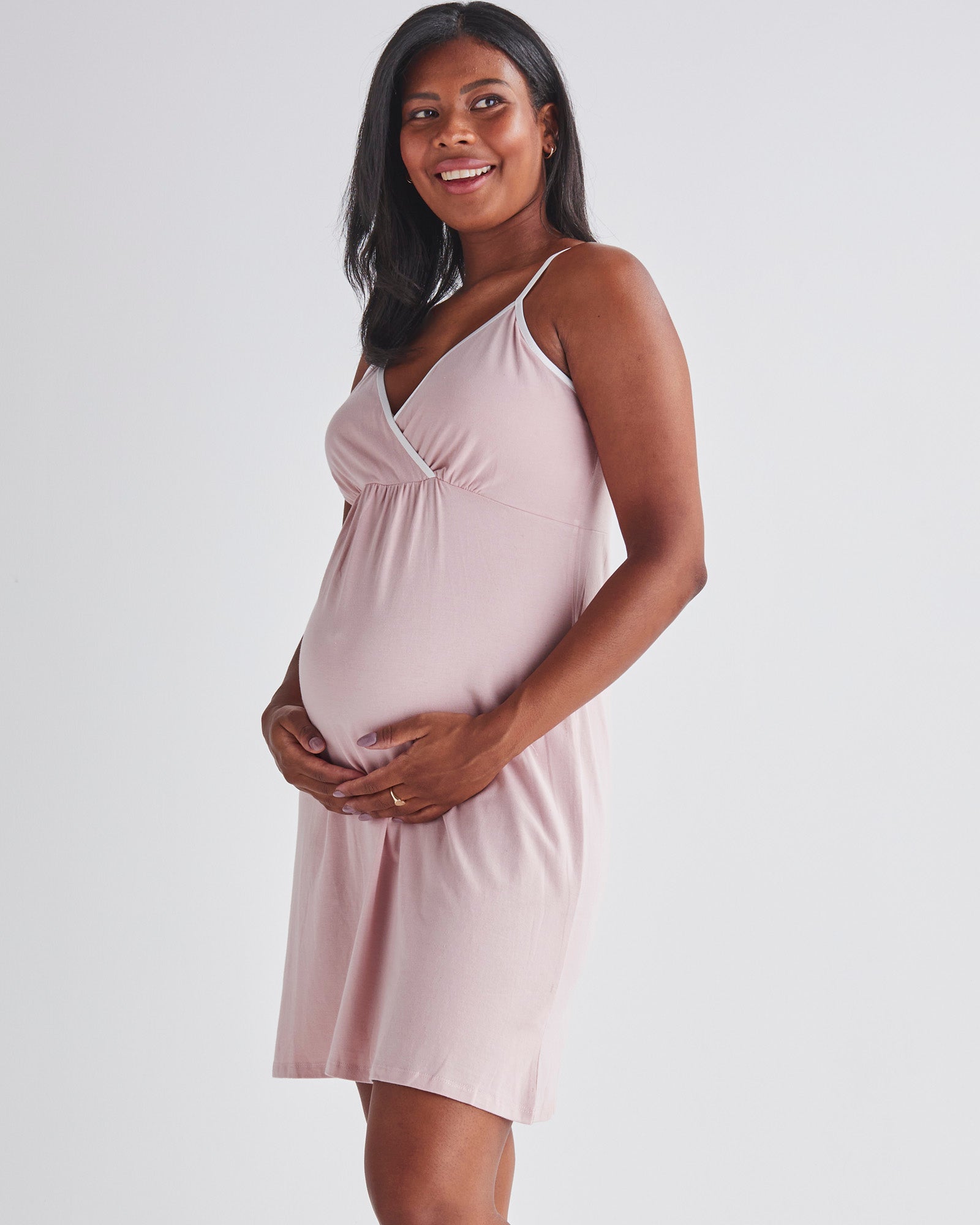 15 of the best maternity robes for your hospital bag | GoodtoKnow