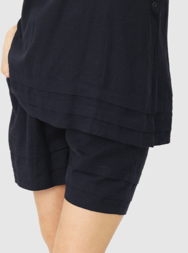 Close view - Black Maternity Linen Summer Shorts (6640782540894)