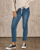 Front view - maternity elastic waistband blue jeans