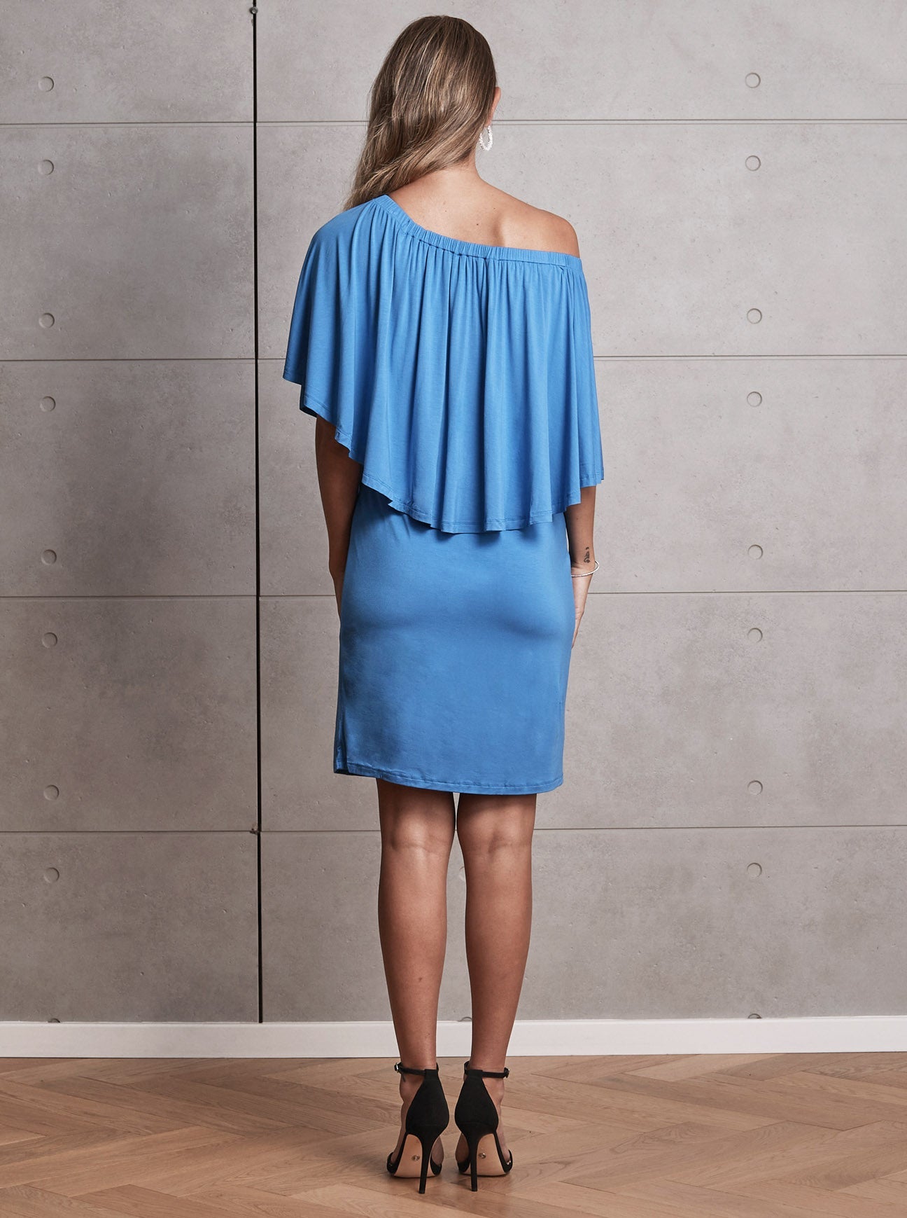 Back View - A pregnant Woman in 4 Ways Off-Shoulder Blue Maternity Dress
