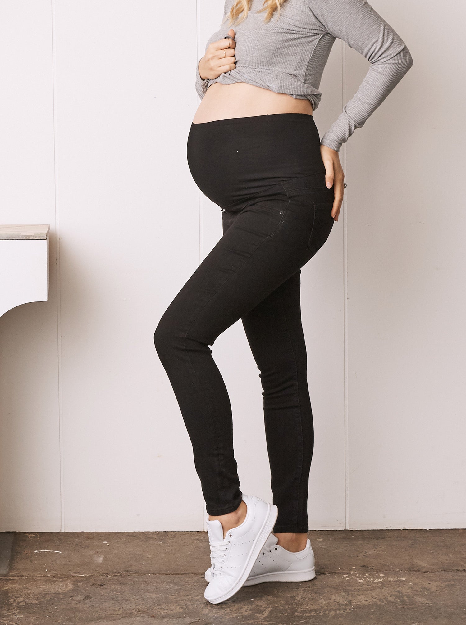 Julie Over the Bump Skinny Maternity Denim Jeans Black – Angel