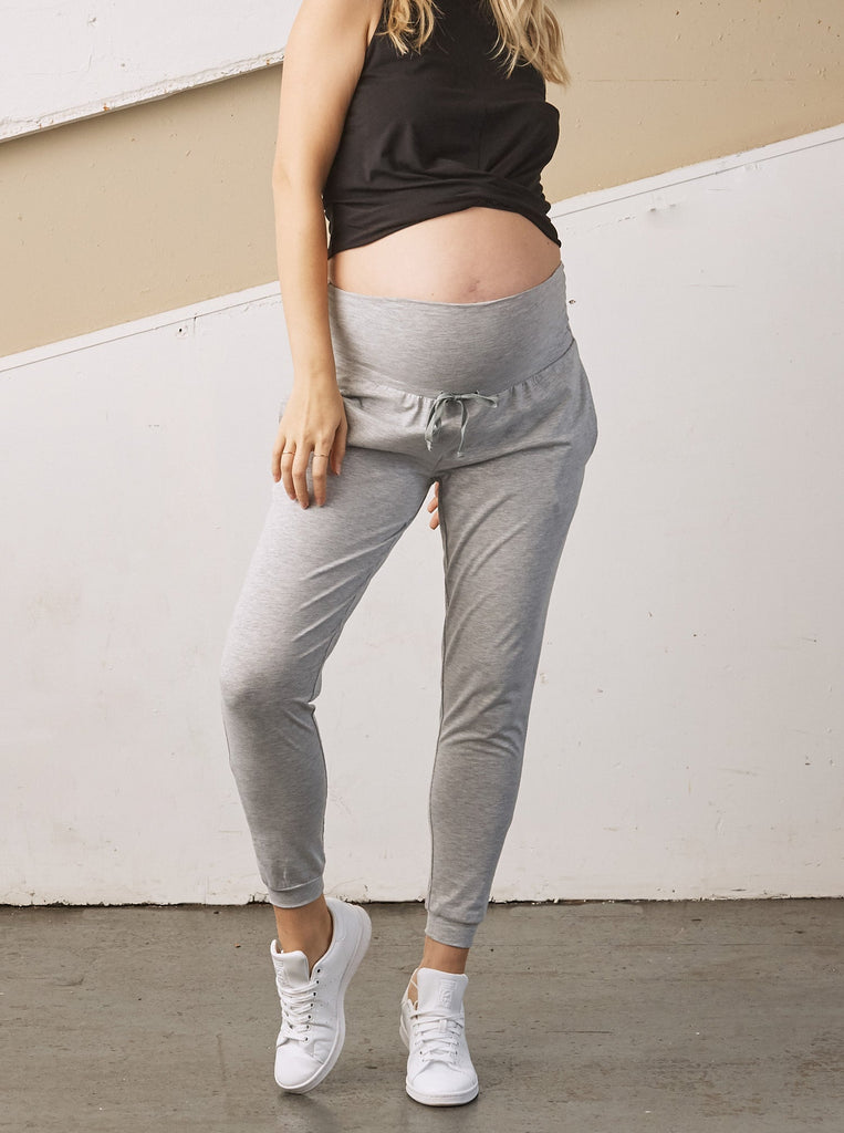 Main view - A Pregnant Woman in Feather Grey Cotton Maternity Jogger Pants  (6709414494311)